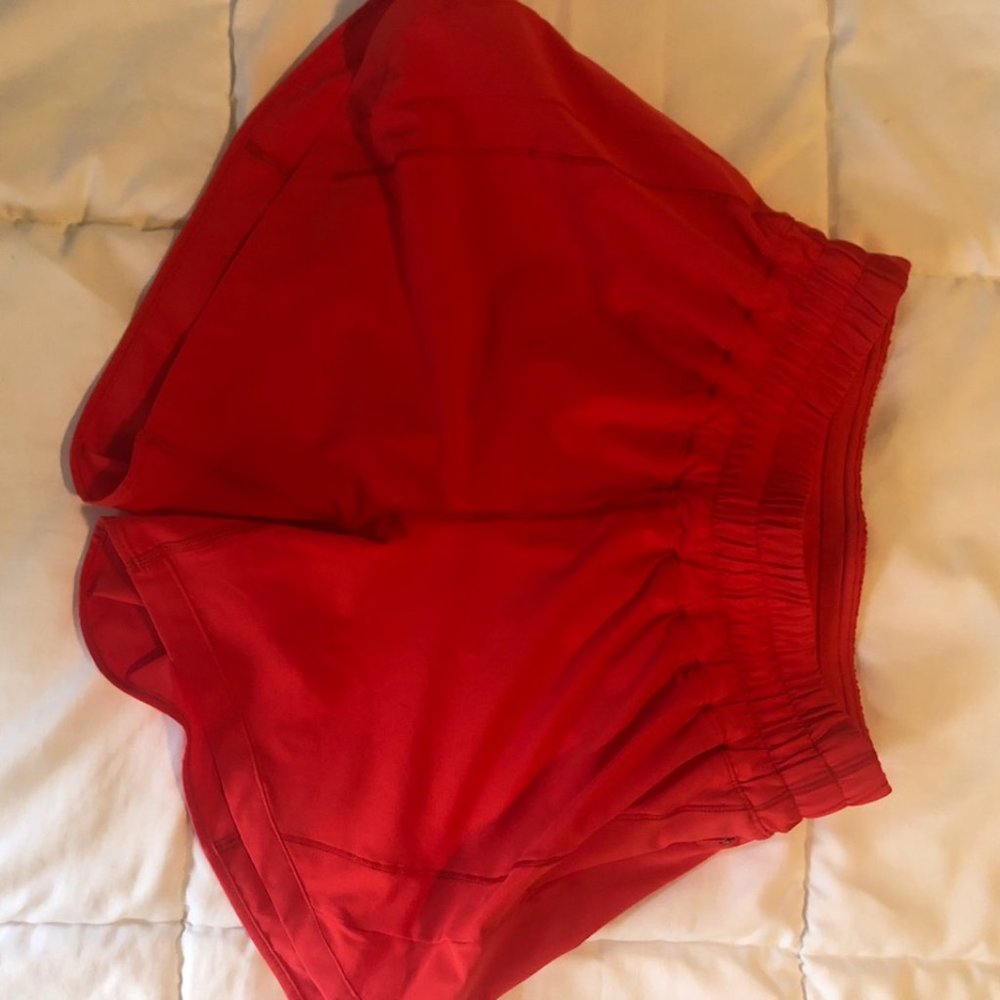 LuLulemon Track That High Rise Line Short - 5" Hot Heat